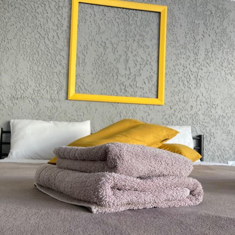 21 Suites Deluxe Stay Near The Airport Markopoulo Mesogaias Bagian luar foto