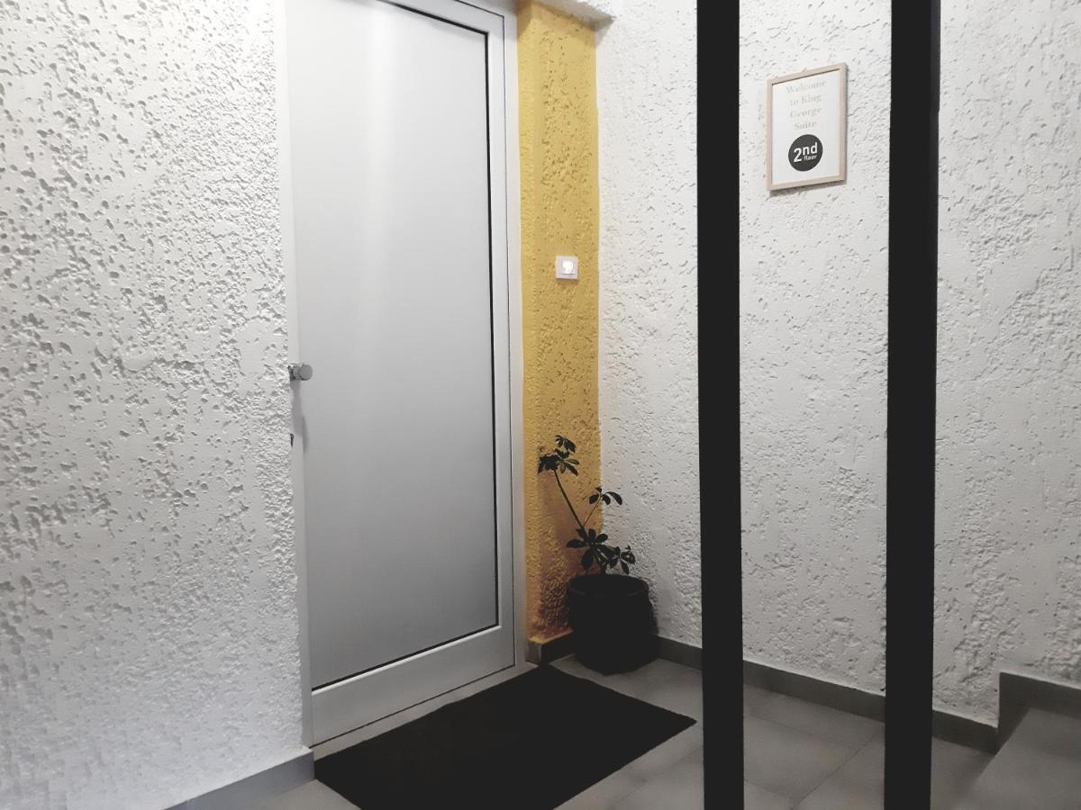 21 Suites Deluxe Stay Near The Airport Markopoulo Mesogaias Bagian luar foto